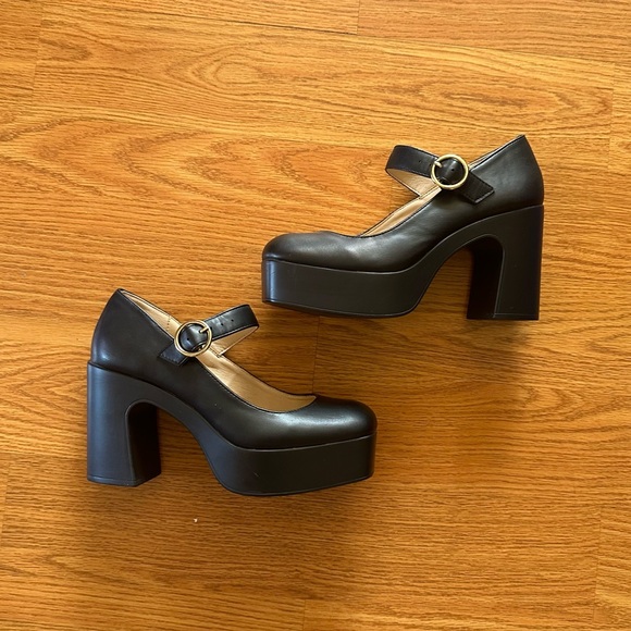 Black Chinese Laundry Pollyanne Platform Square-Toe Mary Janes - Picture 2 of 4